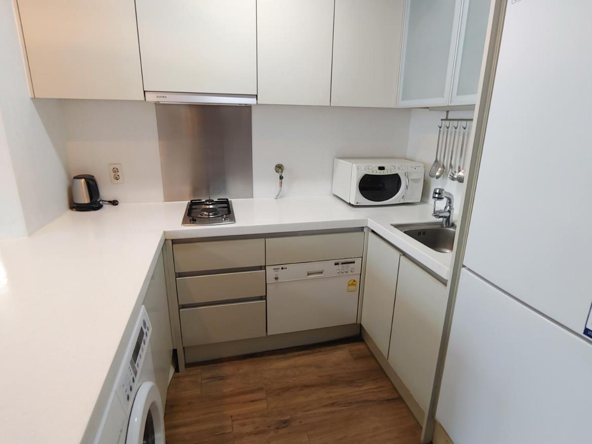 Vabien Suite 2 Serviced Residence Сеул Екстер'єр фото